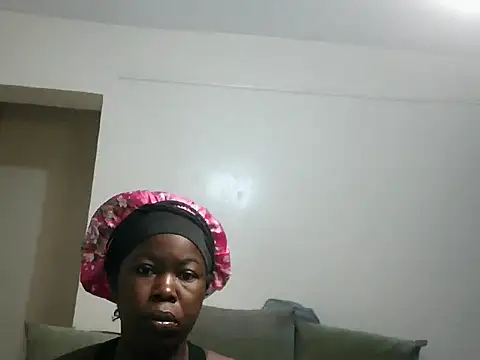 Freakyapple1 online show from 06-04-26, 02:16