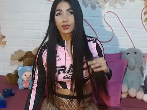 IreneSaez333 online show from 06-27-26, 11:33