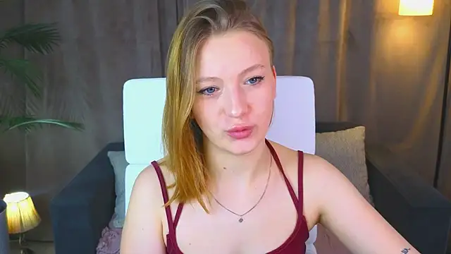 Snapshot of BeatriceLoven chatting on 07-21-26, 07:31 BeatriceLoven online show from 07-21-26, 07:31