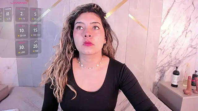 Snapshot of ChloeBelle_ chatting on 06-30-26, 12:38 ChloeBelle online show from 06-30-26, 12:38