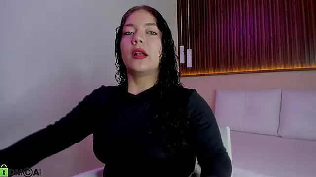 Snapshot of rebecaa_grey chatting on 06-04-26, 02:11 rebecaa grey online show from 06-04-26, 02:11