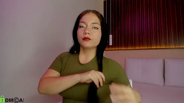 Snapshot of rebecaa_grey chatting on 06-05-26, 02:12 rebecaa grey online show from 06-05-26, 02:12