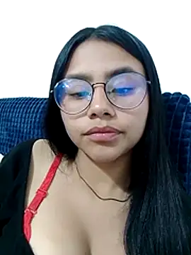 Sofielovee-01 online show from 07-29-26, 01:16