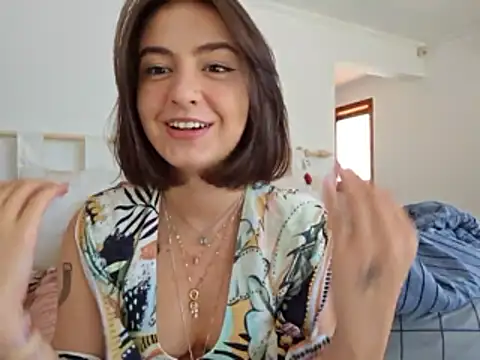 Juh castro online show from 06-20-26, 04:12