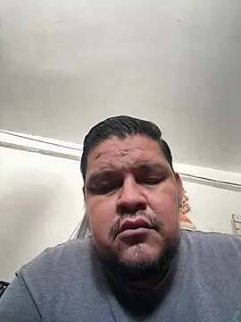 Snapshot of fercho25rv chatting on 07-14-26, 04:57 fercho25rv online show from 07-14-26, 04:57