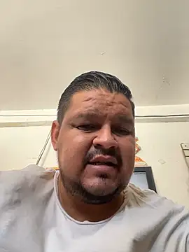 Snapshot of fercho25rv chatting on 06-25-26, 06:46 fercho25rv online show from 06-25-26, 06:46