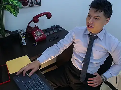 AquilesTaylor online show from 07-08-26, 12:17