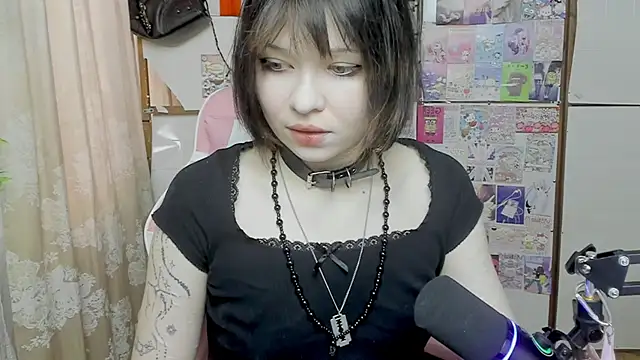 honeycelestia online show from 06-09-26, 05:14