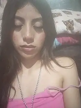 Snapshot of Chika_Misteriosa chatting on 06-04-26, 06:07 Chika Misteriosa online show from 06-04-26, 06:07