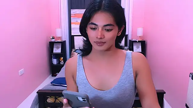 Snapshot of MiamoreAmara69 chatting on 06-17-26, 06:02 MiamoreAmara69 online show from 06-17-26, 06:02