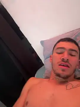 AngelRomero- online show from 07-11-26, 04:40