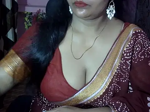 Snapshot of PRIYANKA_023 chatting on 06-21-26, 02:06 PRIYANKA 023 online show from 06-21-26, 02:06