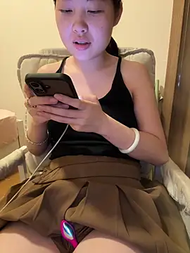 Snapshot of 77-77-byby chatting on 06-03-26, 02:33 77-77-byby online show from 06-03-26, 02:33