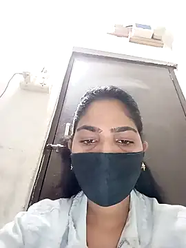Snapshot of savita97567 chatting on 06-06-26, 11:32 savita97567 online show from 06-06-26, 11:32