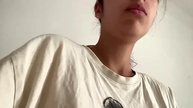 SindyKay online show from 06-23-26, 05:05