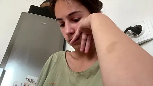 SindyKay online show from 07-16-26, 05:48