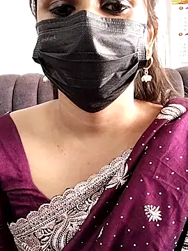 Snapshot of Arikha chatting on 06-03-26, 09:21 Arikha online show from 06-03-26, 09:21