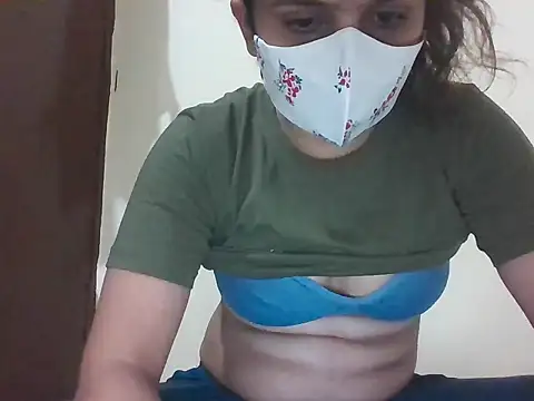 Snapshot of YourEbonyMuse chatting on 06-07-26, 12:43 YourEbonyMuse online show from 06-07-26, 12:43