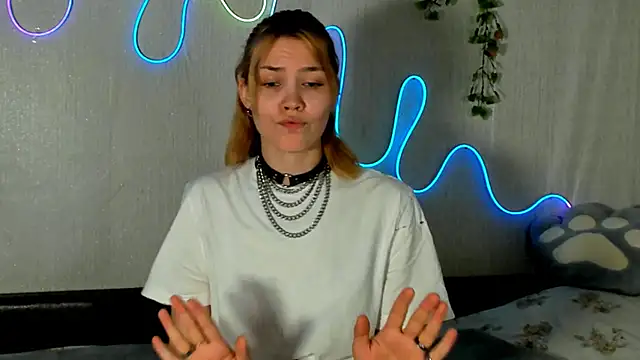 Milena Stasym online show from 07-03-26, 06:09