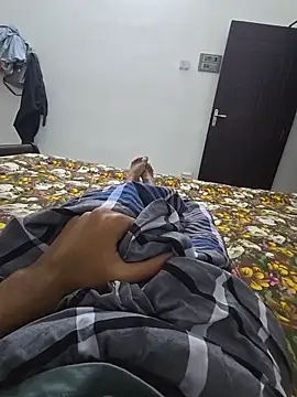 Snapshot of tamil_guy007 chatting on 05-30-26, 03:06 tamil guy007 online show from 05-30-26, 03:06