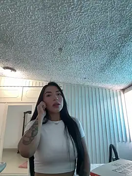 Snapshot of marianacor chatting on 06-10-26, 07:26 marianacor online show from 06-10-26, 07:26
