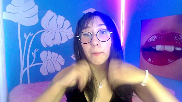 Snapshot of eli_doll chatting on 07-06-26, 11:06 eli doll online show from 07-06-26, 11:06
