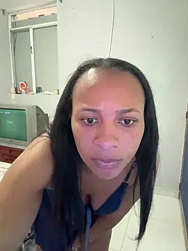 Snapshot of DayanaSandoval chatting on 06-10-26, 02:40 DayanaSandoval online show from 06-10-26, 02:40