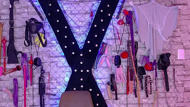 Dakota BDSM online show from 06-16-26, 12:38