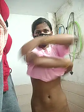 Snapshot of Sexy_indian_Couple11 chatting on 06-07-26, 07:02 Sexy indian Couple11 online show from 06-07-26, 07:02