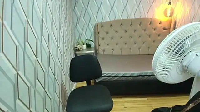 JeannMarie online show from 07-18-26, 03:04
