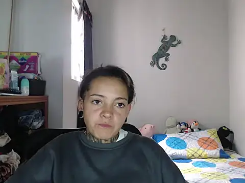 hanya23  online show from 07-08-26, 06:52