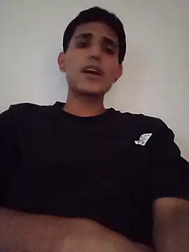 Snapshot of Adryi787 chatting on 06-11-26, 03:42 Adryi787 online show from 06-11-26, 03:42