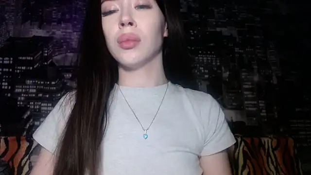 Snapshot of lu_dominationn chatting on 06-05-26, 10:59 lu dominationn online show from 06-05-26, 10:59