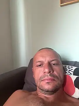 pchelka para online show from 05-31-26, 06:41