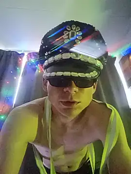 LuXDrg online show from 05-31-26, 04:51