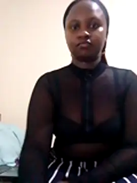 Snapshot of Barbievee_ chatting on 06-22-26, 03:42 Barbievee online show from 06-22-26, 03:42