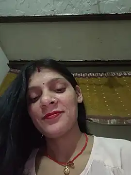 Snapshot of Miss-chanda chatting on 06-08-26, 05:30 Miss-chanda online show from 06-08-26, 05:30