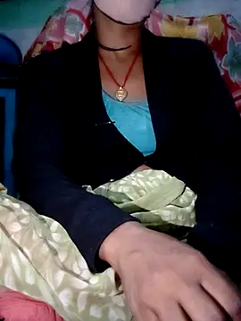 Snapshot of Aarti9080 chatting on 07-10-26, 05:13 Aarti9080 online show from 07-10-26, 05:13