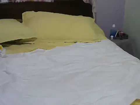 Hotbooty000 online show from 07-17-26, 10:12