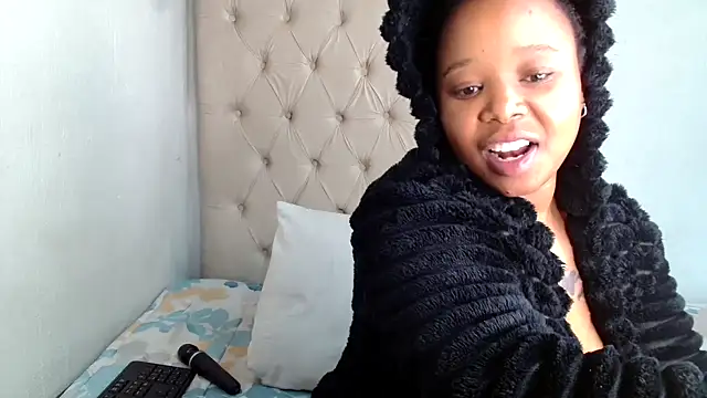 Lihle 00 online show from 07-19-26, 05:27