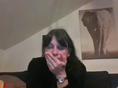 Snapshot of sexujuly88 chatting on 10-05-25, 08:43 sexujuly88 online show from 10-05-25, 08:43