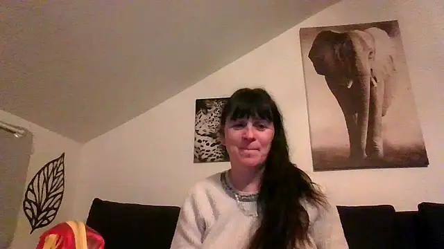 Snapshot of sexujuly88 chatting on 04-21-26, 08:59 sexujuly88 online show from 04-21-26, 08:59