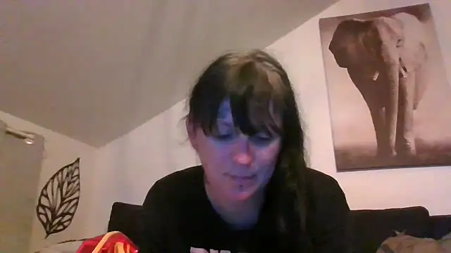 Snapshot of sexujuly88 chatting on 06-02-26, 08:31 sexujuly88 online show from 06-02-26, 08:31