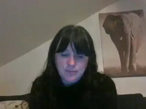 Snapshot of sexujuly88 chatting on 11-06-25, 10:25 sexujuly88 online show from 11-06-25, 10:25