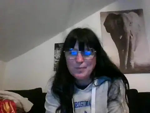 Snapshot of sexujuly88 chatting on 09-17-25, 09:39 sexujuly88 online show from 09-17-25, 09:39