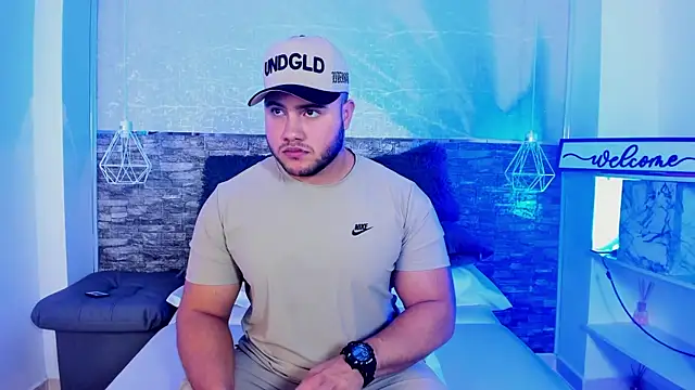 apolorusso online show from 07-27-26, 10:00