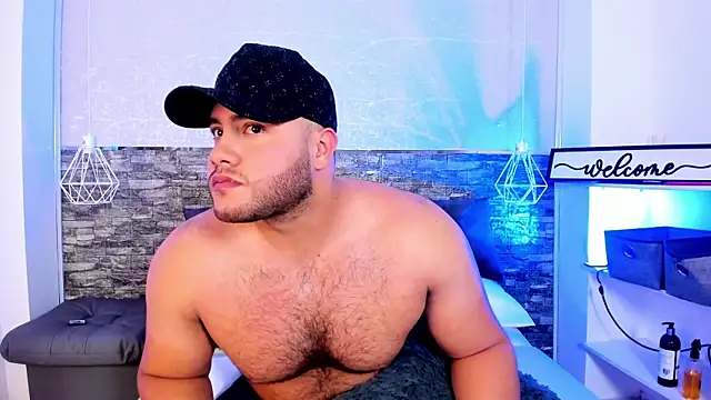 apolorusso online show from 07-23-26, 05:05