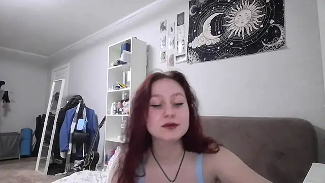 LoiseLovetto online show from 06-10-26, 06:20