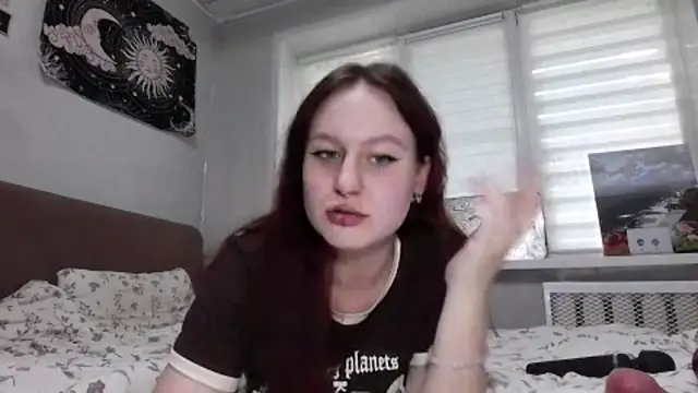 Snapshot of LoiseLovetto chatting on 07-31-26, 03:53 LoiseLovetto online show from 07-31-26, 03:53