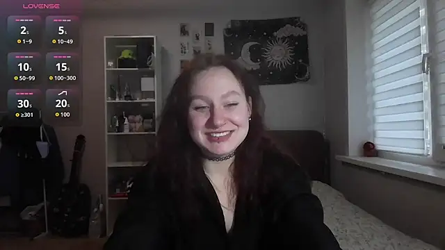 Snapshot of LoiseLovetto chatting on 06-28-26, 05:30 LoiseLovetto online show from 06-28-26, 05:30